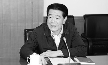 莫建成 莫建成