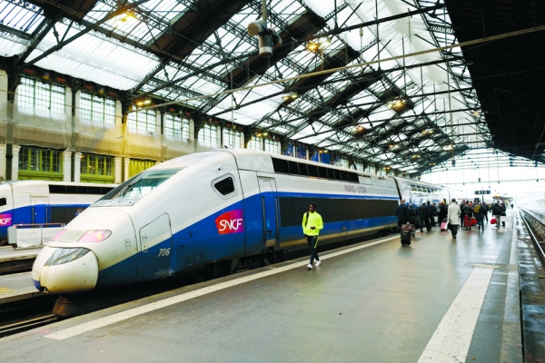 2018年2月15日,一辆在巴黎里昂站(Gare de Lyon)准备启程的火车(AFP/Getty Images) 2018年2月15日,一辆在巴黎里昂站(Gare de Lyon)准备启程的火车(AFP/Getty Images)