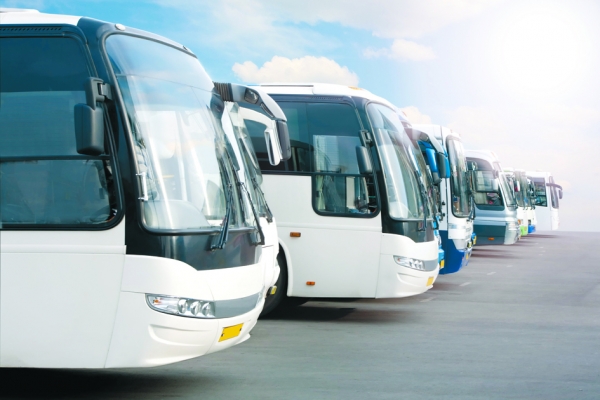 长途汽车(123RF) 长途汽车(123RF)