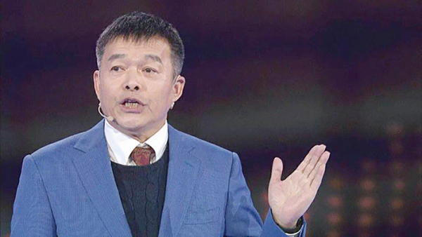 清华大学国际研究院院长胡鞍钢
