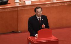 十九届中央政治局委员、中央书记处书记、中央纪委前副书记、国家监委前主任杨晓渡接任中国残联名誉主席。