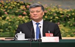 2025年3月7日，时任新疆党委书记马兴瑞在北京人民大会堂出席全国人民代表大会新疆代表团会议。（图片来源：ADEK BERRY/AFP via Getty Images）