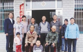 七十余年不分家 武汉超级家庭四世同堂