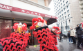 奥贝维利埃市“醒狮”送财运