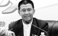 携大量核心机密  令完成藏身美国