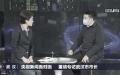 央视记者采访武汉市长周先旺（右）。（图片来源：视频截图）