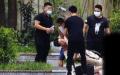 西安大学生在郑州沙口地铁站使用无人机航拍，被4名便衣特务围殴。（图片来源：记者赵翔微博）