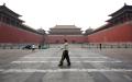 在北京紫禁城前执勤的武警（Feng Li/Getty Images）