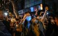 中共利用手机定位数据开始调查“白纸运动”参与者。(图片来源：HECTOR RETAMAL/AFP via Getty Images)