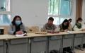 西安翻译学院宣读对学生的处分决定。（图片来源：视频截图）