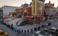 2022年12月1日北京市民排队接种COVID-19疫苗。（图片来源：Getty Images）