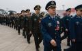 2025 年 3 月 11 日，中共军队代表参加全国人民代表大会闭幕式。（图片来源：Kevin Frayer/Getty Images ）