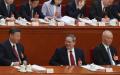 2025年3月5日，中共党魁习近平、中共国务院总理李强和中央办公厅主任蔡奇出席中共全国人大会议开幕式。（图片来源：Lintao Zhang/Getty Images）