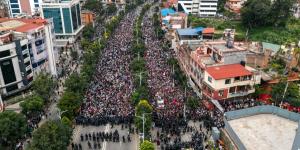 9月8日，尼泊尔示威者聚集在加德满都举行抗议活动。（图片来源：Getty Images）