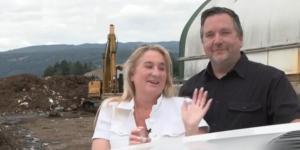 史蒂夫•伊塞迪克和妻子珍妮