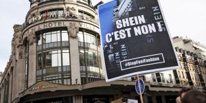 SHEIN在争议声中于11月5日入驻巴黎BHV百货公司。（DANIEL PERRON/Hans Lucas/AFP via Getty Images）