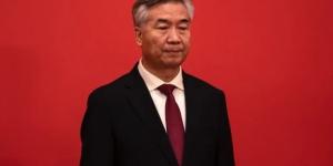 2022年10月23日，中共中央政治局常委李希在北京人民大会堂与新届中共政治局常委和中外记者共同出席记者会。（图片来源：Getty Images）