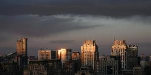 2026年4月27日，夕阳下的北京（图片来源：GREG BAKER / AFP via Getty Images）