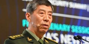 2023年6月4日，时任中共国防部长李尚福在新加坡举行的第20届香格里拉对话峰会上发表演说。（图片来源：ROSLAN RAHMAN/AFP via Getty Images）