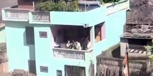 一栋位于努瓦科特县特里苏里集市地区的房屋，在洪水肆虐的废墟中屹立不倒。之后，这栋房屋被称为“奇迹之屋”。