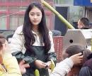 四川“甘蔗西施”网络爆红