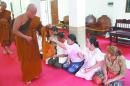 中6百万却“妻离子散” 决定变卖财产后出家