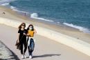 西班牙的冠状病毒疫情放缓，民众开始外出。（Getty Images） 