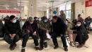 目前中国缺医少药的农村成为疫情重灾区。示意图。（图片来源：STF/AFP via Getty Images）