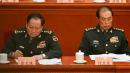 2025年3月4日，中央军委会第二副主席何卫东（右）、中央军委第一副主席张又侠（左）出席在北京人民大会堂举行的中国人民政治协商会议开幕式。（图片来源：PEDRO PARDO/AFP via Getty Images）