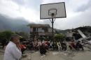 2008年汶川地震后一所倒塌的小学（图片来源：Photo credit should read LIU JIN/AFP via Getty Images）