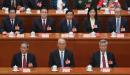 2025年3月11日，中共国务院总理李强、中央政治局常委蔡奇、副总理李希等在北京人民大会堂出席中共第十四届全国人民代表大会第三次会议闭幕式。（图片来源：Getty Images）
