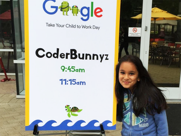 萨麦拉•梅塔在8岁时做出了一款名叫“CoderBunnyz”的棋盘游戏。