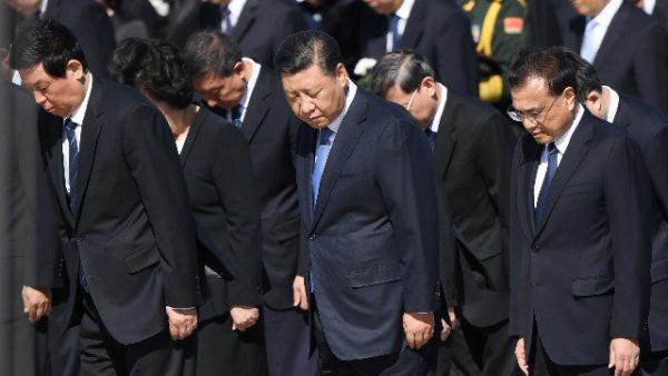 该神秘高官提到,目前中共高层有三股势力在斗争。