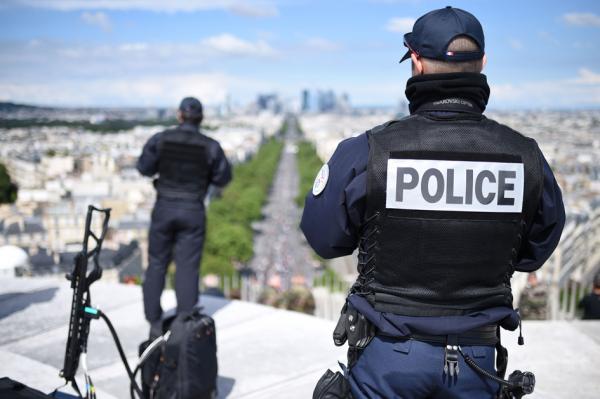 法国警察(AFP/Getty Images)