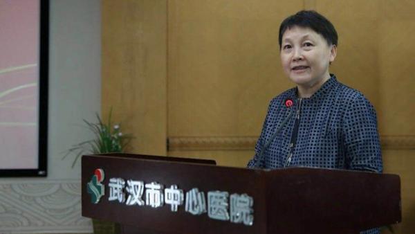 打压吹哨医护人员的武汉中心医院党委书记蔡莉。(图片来源:武汉中心医院官网)