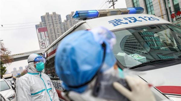 武汉120急救站救护车(AFP via Getty Images)