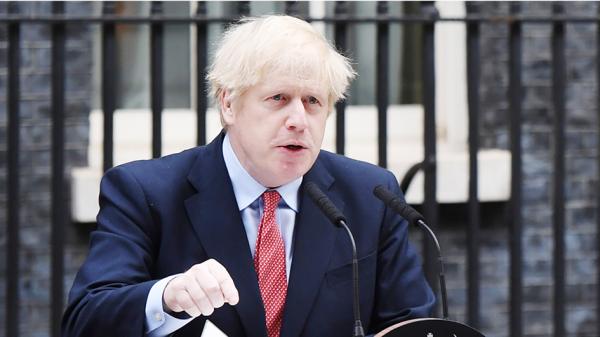 英国首相约翰逊4月27日重返工作岗位,并在唐宁街发表演说。(Getty Images)