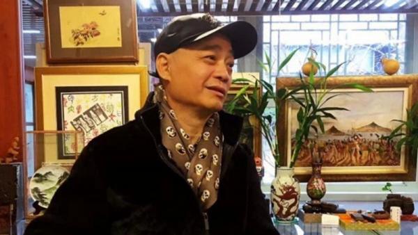 崔永元再放出狠话:反腐先查纪检监察。(图片来源:网络)