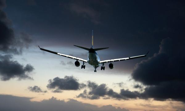 发生空难的中国航空,遇上美国空军令人动容的全力救援。(示意图)