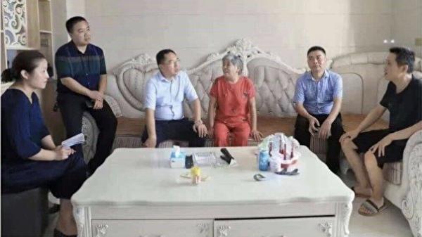 江西萍乡经济技术开发区的“贫困户”家中装修豪华引发热议。(图片来源:网络图片)