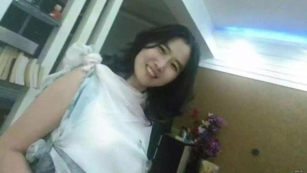 人权人士刘艳丽近日遭当地法院以寻衅滋事罪判处4年的有期徒刑,但律师发现法院判决书中居然被凭空添加刘艳丽“有悔罪表现”的说法。(图片来源:自由亚洲电台)
