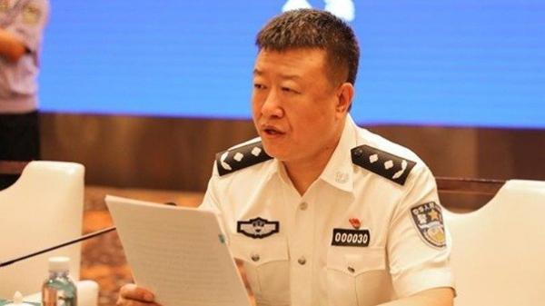 姚伟涉充当黑恶势力保护伞及受贿,被予以双开。