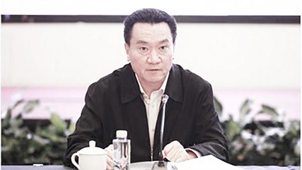 张伟