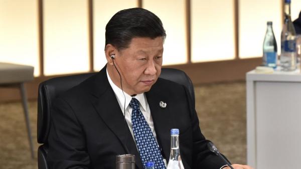中共党内人心离散,习自言“危险无处不在”。图为习近平去年6月在日本参加G20峰会(图片来源:Kazuhiro NOGI - Pool/Getty Images)