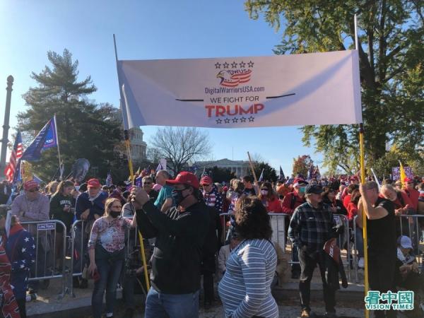 11月14日,华盛顿DC举行“支持川普游行”(March For Trump)。