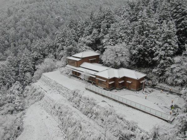 海拔约1900公尺高的太平山国家森林游乐区内的太平山文史馆,兴建当时称为新太平山俱乐部,后改称太平山招待所,曾经接待过时任行政院长的蒋经国总统。(图片来源:林务局罗东林区管理处提供)