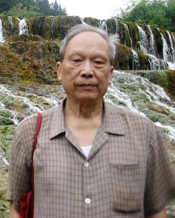 吕加平