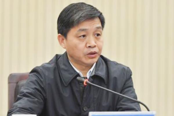 张战伟