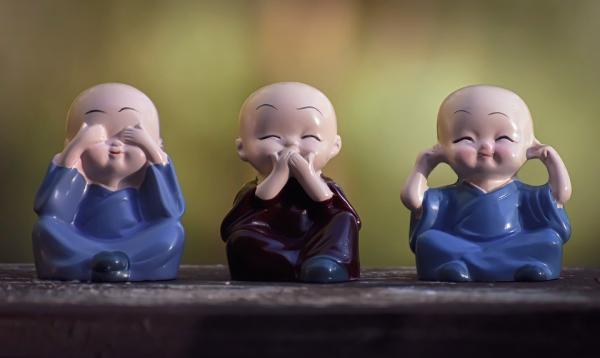 一定要谨言慎行,积口德,否则可能在不经意间伤了人命,最终自己也要承受报应。(图片来源:Pixabay)