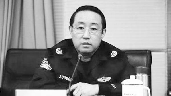 傅政华